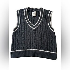 Abercrombie & Fitch Black Cable Knit Sweater Vest